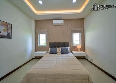 6 Bedrooms Luxury Pool Villa In Huay Yai Pattaya For Sale