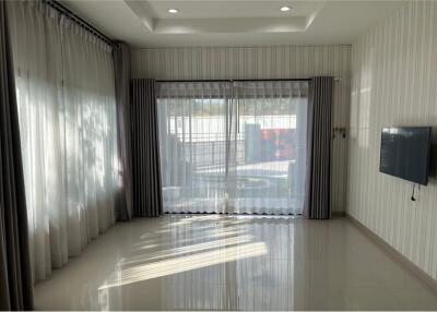 245 Sqm., 4 Beds, 4 Baths Townhouse listed for ฿ 6,900,000.
