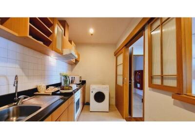 Spacious 2 bedrooms Sukhumvit 24 FOR RENT Next to Park