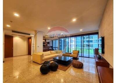 210 Sqm., 3 Beds, 3 Baths Condo listed for ฿ 30,000,000.