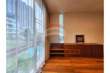 210 Sqm., 3 Beds, 3 Baths Condo listed for ฿ 30,000,000.