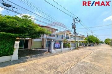 129 Sqm., 2 Beds Townhouse listed for ฿ 3,000,000.