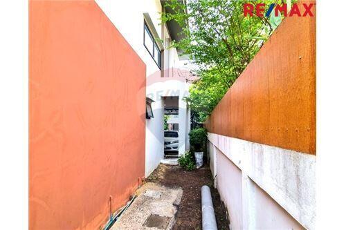 205 Sqm., 3 Beds Townhouse listed for ฿ 5,500,000.