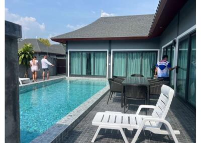 Pool villas in Ao nang