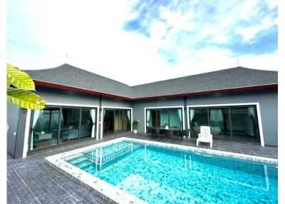 Pool villas in Ao nang
