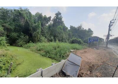 2,200 Sqm. Land listed for ฿ 27,500,000.