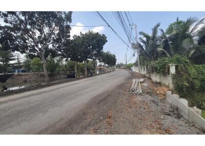 2,200 Sqm. Land listed for ฿ 27,500,000.