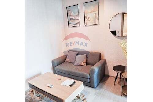 Condo for Rent!!! "Life Asoke - Rama 9" MRT Phra Ram 9