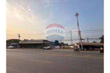 1,330 Sqm. Land listed for ฿ 32,000,000.