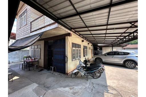 480 Sqm., 3 Beds, 1 Bath Townhouse listed for ฿ 4,900,000.