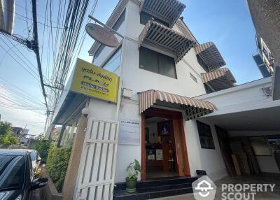 Mixed Use for Rent in Sam Sen Nai