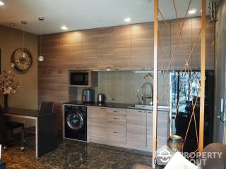 2-BR Condo at Trapezo Sukhumvit 16 near MRT Queen Sirikit National Convention Centre