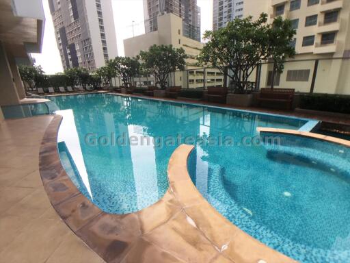 3 Bedrooms Duplex Condo at Bright Sukhumvit 24 - Phrom Phong BTS