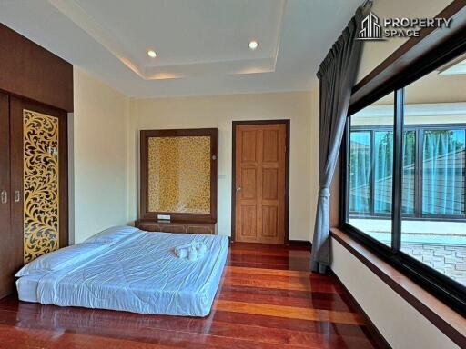 5 Bedroom Pool Villa In Baan Natcha Pattaya For Rent