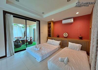 5 Bedroom Pool Villa In Baan Natcha Pattaya For Rent