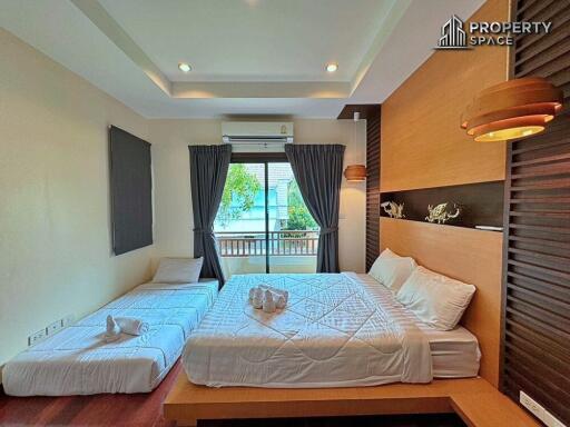 5 Bedroom Pool Villa In Baan Natcha Pattaya For Rent