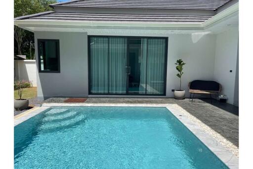 Aonang Vacation Pool Villa for sale