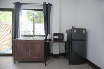 3-Bedroom Townhouse for Rent: Nong Pa Khrang, Fully Furnished