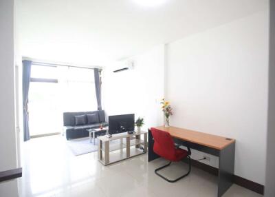 3-Bedroom Townhouse for Rent: Nong Pa Khrang, Fully Furnished