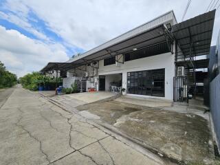 Exterior view of a commercial or industrial building