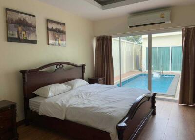 1 story pool villa for rent