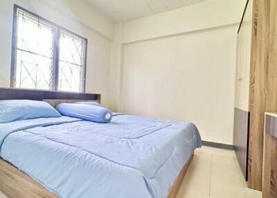 Housing-Thalang apartment (Corner room)