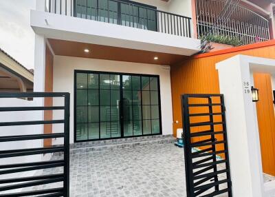 2-storey town house