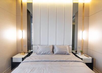 Luxury Small Condo Sukhumvit 21 Asoke