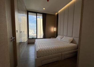 Luxury Small Condo Sukhumvit 21 Asoke