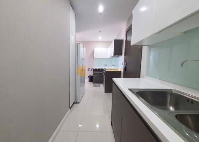 2 Bedroom Condo in The Point Pratumnak