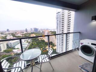 1 Bedroom Condo in Zire Wongamat Wongamat