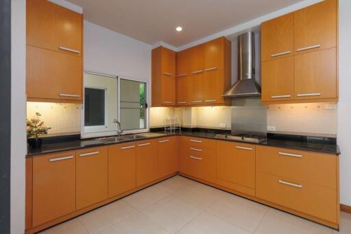 3 BR Family House To Rent: Lanna Pinery Hang Dong
