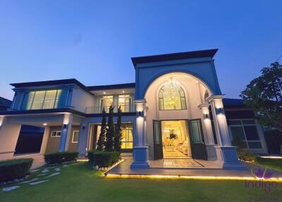 House for sale 5 bedroom at Serene lake Mantana , Mae Hia ,Muang ,Chiang Mai