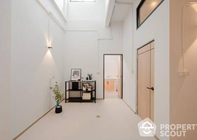 3-BR Townhouse in Bang Khlo