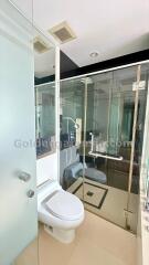 2 Bedrooms Furnished Condo on high floor - The Address Sukhumvit 28