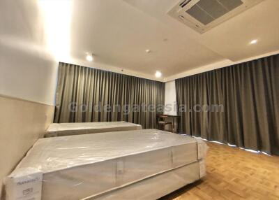 3 Bedrooms Fully Furnished Apartment with Big Balcony - Sukhumvit 39 (Phrom Phong)