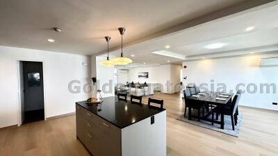 3 Bedrooms newly renovated family friendly condo - Sukhumvit 39 (Phrom Phong)