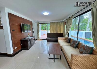 Pet Friendly 5 Bedroom Pool Villa In North Pattaya For Rent