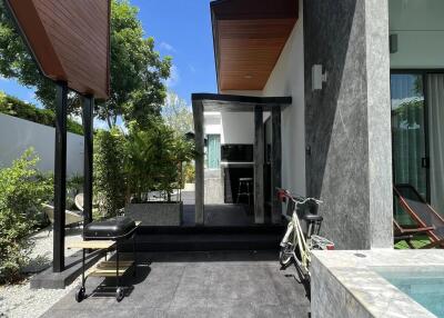 Modern 2-Bedroom Private Pool Villa in Chalong for Rent
