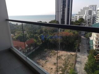 1 Bedroom Condo in The Peak Towers Pratumnak C011667