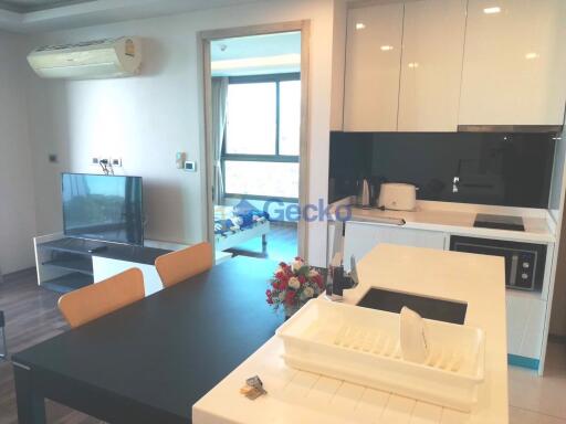 1 Bedroom Condo in The Peak Towers Pratumnak C011667