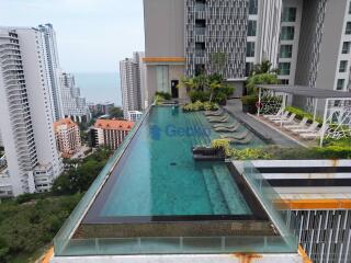 1 Bedroom Condo in The Riviera Wong Amat Beach Wongamat C011666