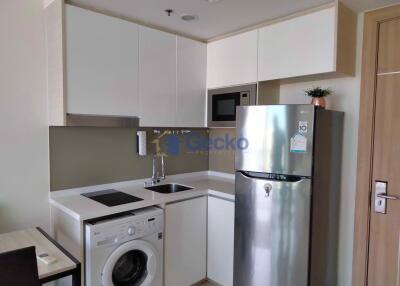 1 Bedroom Condo in The Riviera Wong Amat Beach Wongamat C011666