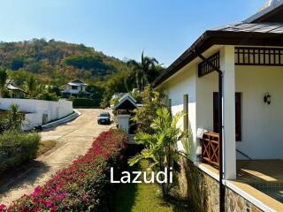 Stunning 3 beds 3 baths hillside Villa with Seaview