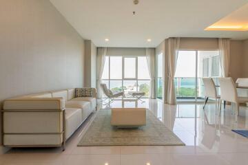 1 Bedrooms @ One Tower Pratumnak