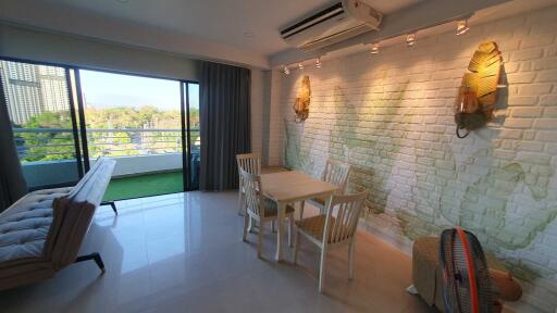 2 Bedrooms @ Pattaya Hill Resort