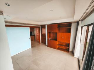 2 Bedrooms @ Pattaya Hill Resort