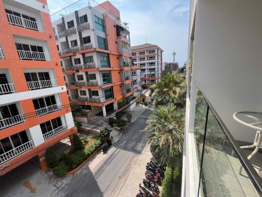 1 Bedroom Condo in Sunset Boulevard Residence 2 Pratumnak