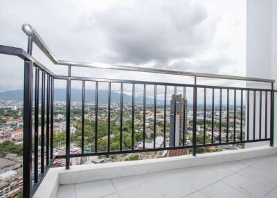 Rarely Available Three-Bedroom Apartment with 119 sq.m on 31st Floor, For Sale