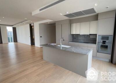 3-BR Condo at Tonson One Residence near BTS Chit Lom